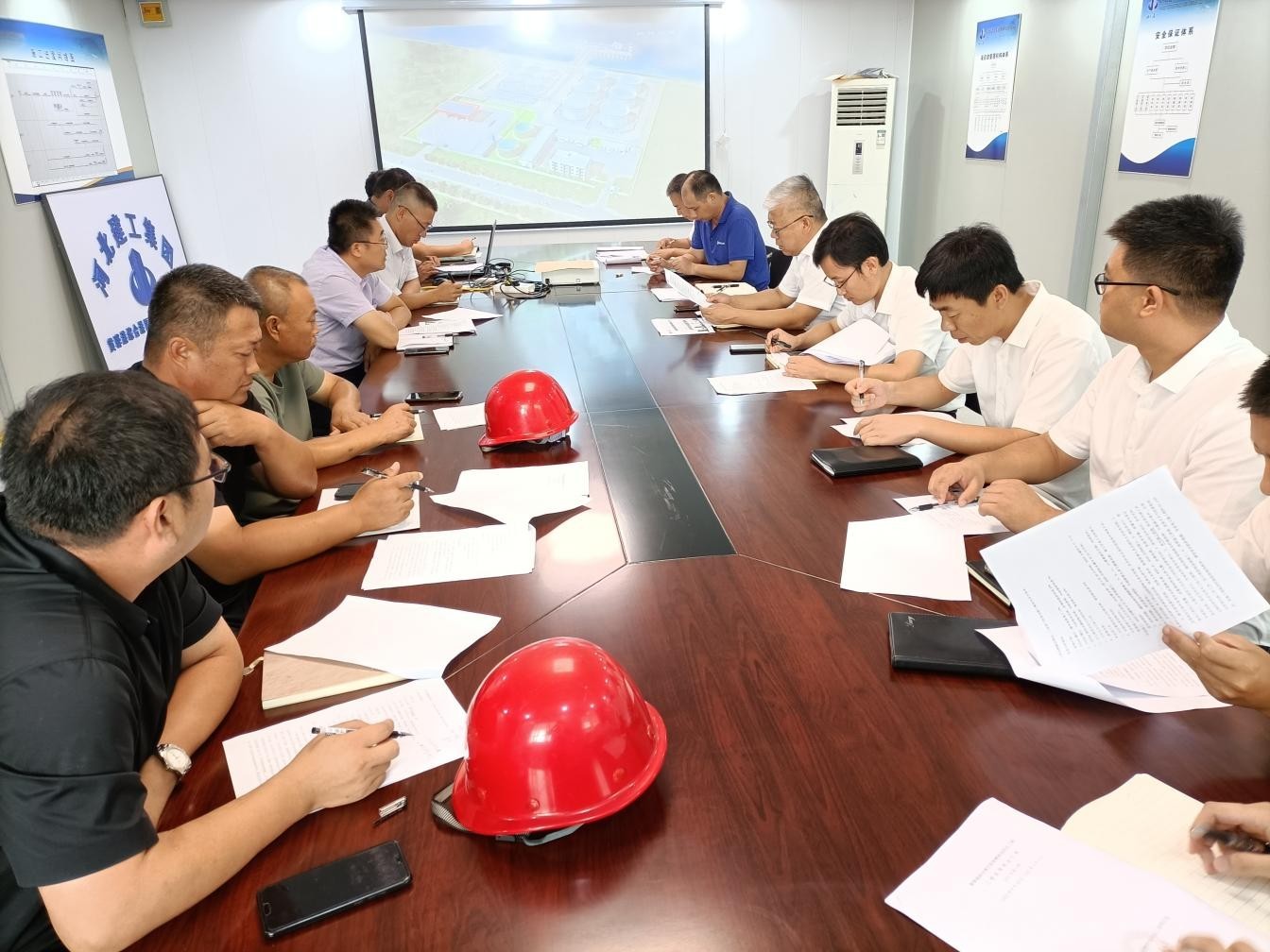 沧州渤海新区港坤船舶燃料有限公司召开船舶燃料油码头项目建设月工作例会